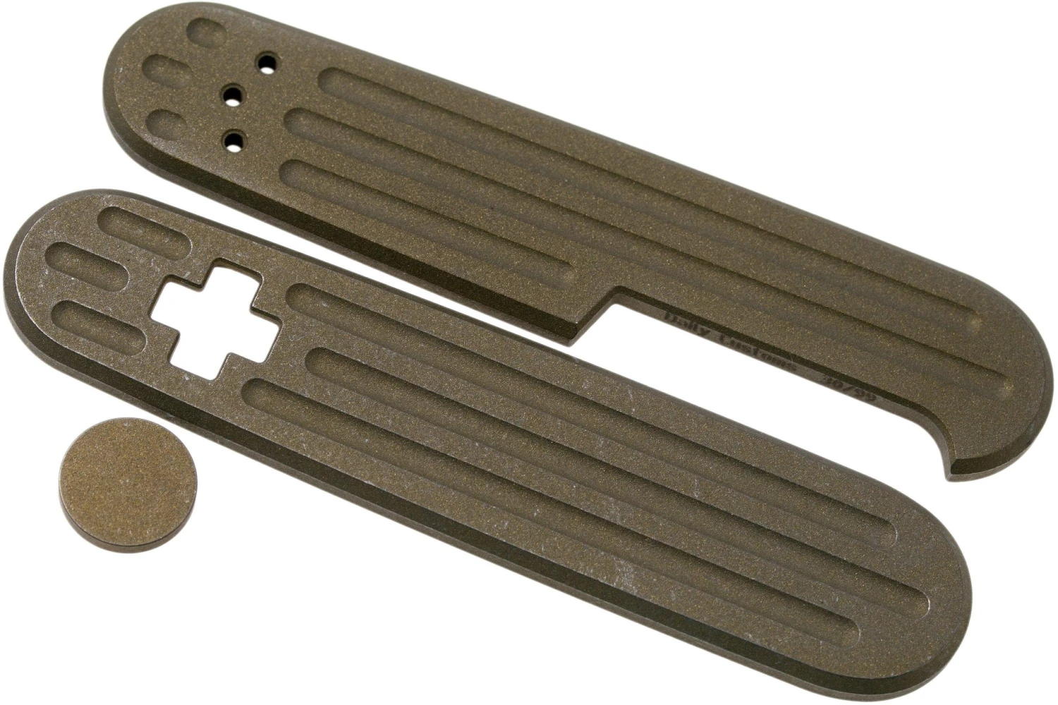 Daily Customs 91.3 Fluted Pattern, Rusty Titanium P10012445 Cachas Victorinox 3 Daily Customs 91.3 Fluted Pattern, Rusty Titanium P10012445 Cachas Victorinox