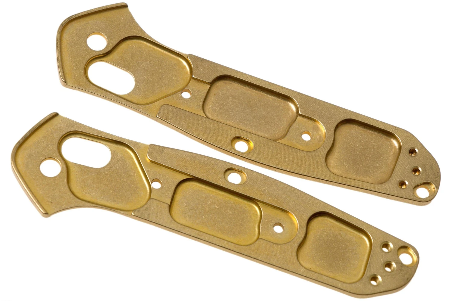 Flytanium Benchmade 945 Mini Osborne Scales, Latón 4 Flytanium Benchmade 945 Mini Osborne Scales, Latón - Imagen 2