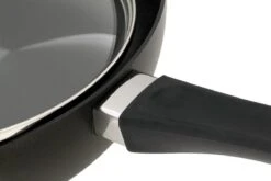 SCANPAN Classic Sartén Para Saltear De Cerámica Con Tapa, 24cm 9 SCANPAN Classic Sartén Para Saltear De Cerámica Con Tapa, 24cm -Tienda Fissler PS24101200 03 scanpan classic ps24101200 03