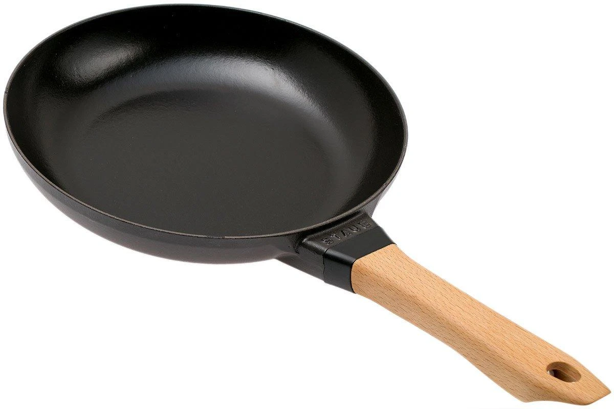 Staub Sartén Para Cocinar Con Mango De Madera 24cm, Negro 3 Staub Sartén Para Cocinar Con Mango De Madera 24cm, Negro